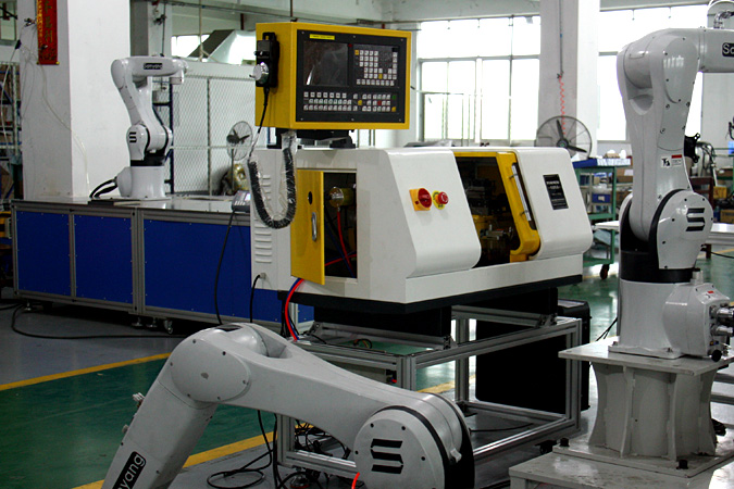 使用小型數(shù)控機(jī)床客戶案例
