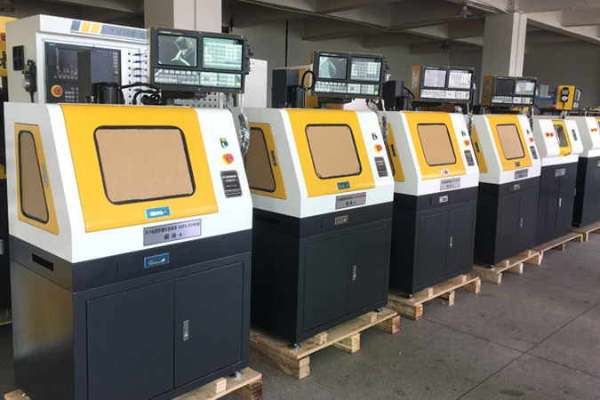 使用小型數(shù)控機(jī)床客戶案例